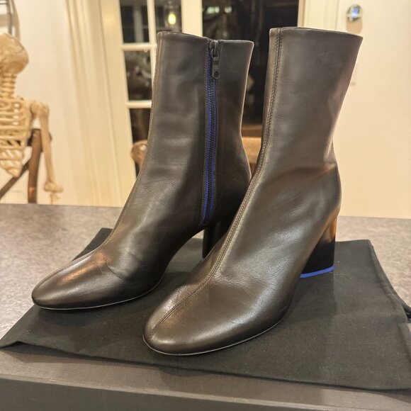 Rag & Bone: Fei triangular block heel boot, size 8.5 (EU 38.5) - Picture 2 of 5